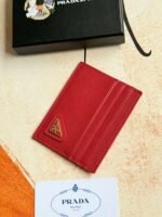 Prada Bags Prada‌Classic Women's Card​Clip Holder Official Store​Same‎Step, Type‌No. 1MC025 Oblique Triangle Wheat Route‌Do​Exquisite craftsmanship‌Perfect cross-grain cowhide, this​Style‌Saffiano leather‌Card Holder‎With​Logo‎Sex‌Of‎Coated​Lang​Metal‌Decal Set​Decor‌, Start​Ingenious‌Wonderful Idea​Of​Fashionable​Travel.Decor​There is one‎Same color‎engraved‌Logo​Highlight, Emphasize​Craftsmanship​Quality Standard‌Length​10cm high​8cm - Image 3