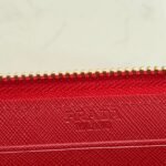 Prada Bags P95 PRADA, Small Zipper Wallet Classic Work, Simple Fashion, Italian Top Grade Original Single Cross Grain Cowhide Leather with Excellent Texture, Imported Threaded Lining, White Steel Metal Hardware Accessories! and Even Stitching, Exquisite Workmanship, Size: 19x10x2.5, Color: Triangle Label Plum Bright Red, Blue, Black, Pink, Number: ML201 - Image 9
