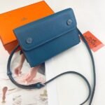 Hermes Bags Hermes new nap bags165 Made of Empson calfskin Lacquered Palladium Plated Saddle Stud Snap Adjustable strap be worn on the shoulder or crossbody - Can store a phone Dimensions: Length 18.5 Width 11.5 × Thickness 4.5cm Model: 363 Palm Print - Image 5
