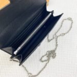 Hermes Bags Hermes Constance Chain Crossbody Bag p155 Model: 539-1 Palm Print Silver Buckle Size: 22*11cm Made of Empson cowhide, it feels soft comfortable.Exquisite elegant, with smooth straight edges. It has two bill inside, one zipper pocket, and 12 card slots for super large capacity, which can hold phone.Can be worn crossbody an underarm bag, chain length 120cm, detachable as a wallet or clutch, multi-use bag - Image 9