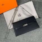 Hermes Bags Latest model p180 Hermès HERMES kelly shoulder crossbody bag Material: print cowhide Size: 24*13.5*6cm Model: 362 Palm Print Silver Buckle Description: Exquisite workmanship, with original factory OEM code inside.Smooth and straight edges, custom-fit hardware Color: Black, Navy Blue, Orange, Gray, Khaki, Brown