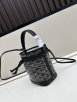 Goyard Bags Batch 190 FLOT Mini Bucket Bag This Goyard is called PETIT FLOT, which refers to wood transportation industry that has been passed down through generations family.It comes from a jacquard bag launched by GOYARD in the 1960s❤ Size: 12X1OX17.5 CM, model handbag bucket bag. - Image 2
