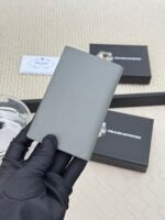 Prada Bags 65 Prada Pattern Unisex Placed or Bag, Be Handheld, Made of Imported Calfskin with Cross Pattern, Pocket Holder, Can Hold Change, 6 Card Slots, Simple and Elegant Fashion Trend Model 2MC101, color as shown in the picture Size 11×7cm, - Image 2