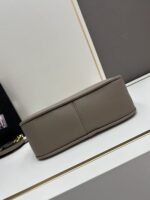 Prada Bags 340 Prada PRADA - Popular Recommendation Fashion Casual Style, Latest Imported Coarse Lychee Grain Leather Original Hardware [Rose] Top Handmade, Unique Exquisite Personality Luxury, Can Be Paired with Elegant Noble Decorations to Meet Different Occasions and Outfits! Style number: 1BA109 Dimensions: Length 30* Height 22* Base Width 10cm - Image 5