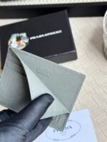 Prada Bags 55 Prada Best-Selling Genuine Leather Card Holder [Heart] Latest Style from Counter, Synchronized the Official Website, Authentic Development, Color as Shown Model 2MC223, internal 224 OEM code Cross-grain cowhide excellent texture, imported threaded lining, even stitching, smooth oil edges, exquisite workmanship, dimensions: length 10cm, height 8cm, comes with original packaging box and card - Image 6