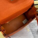 Hermes Bags Bulk 350, Medium 340, Small 330 Upgraded Hermes Kelly Bag Original Version New Leather Texture 7 Colors Available Gold Buckle Three Sizes 25cm 28cm 32cm Fine Grain Calfskin, Imported Alloy Hardware, Logo Matching, Inner Goat Grain, Top Craftsmanship, Quality and Workmanship - Image 8