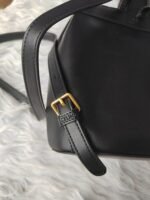 Celine Bags 200 Model No. 118702 Black Backpack, TRIOMPHE Magnetic Buckle Drawstring Leather Series, Adjustable Strap, Handheld, and Single Shoulder Carrying.Size: 25cm-18cm-13cm - Image 7