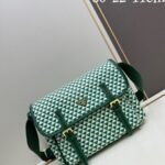 Prada Bags Batch 300 Box Latest Fabric/Symbole Messenger Bag❗|||Made Printing nylon fabric cross-grain cowhide.The is eye-catching striking; print on the consists of classic triangles, very appealing to look at, and it has ample space. This stylish can be worn bag, recommended as crossbody or shoulder with color matching, a favorite bag for going out, Parda new product launched#Unisex#Dimensions 30x22x11, model 2510