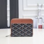 Goyard Bags 65 Brown Gift Box High-Quality Original Geyad Short Zipper Wallet 1853, Originating from France Nearly Two Hundred Years Heritage, Fabric Made of Mixed Hemp, Cotton, Hemp Fibers, Then Coated with Smooth Gum Acacia, Waterproof and Durable Size: 11.5*9.5*2cm