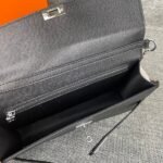 Hermes Bags Latest model p180 Hermès HERMES kelly shoulder crossbody bag Material: print cowhide Size: 24*13.5*6cm Model: 362 Palm Print Silver Buckle Description: Exquisite workmanship, with original factory OEM code inside.Smooth and straight edges, custom-fit hardware Color: Black, Navy Blue, Orange, Gray, Khaki, Brown - Image 9