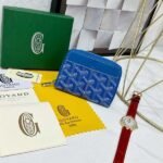 Goyard Bags 65 Goya Matignon Mini Coin Purse features a full zipper closure design.The middle compartment store coins, while the internal pocket can hold cards or small documents. Style number: 98167 Color: Blue Size: 10.4cm 1.8cm x 7.5cm