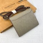 Hermes Bags Hermes Kangkang Mini Crossbody Bag p150 Model: 537-2 Palm Print Size: 13*11.8cm Made of Empson palm print cowhide Exquisite with smooth straight edges. It has two cash slots inside, one zipper pocket, six card slots. The shoulder strap length is adjustable can be detached to use as a wallet. High-end and elegant, you deserve it - Image 3