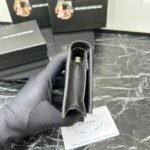 Prada Bags P90 PRADA Official Synchronized New Shipment, Short Clip Hot Item Shipment:✌✌✌ Product Cabinet Special Real Shot [Strong]! Size: Quality Leather: Original Character Ten Pattern Color: Epoxy Gold Triangle Logo Plum Bright Red, Pink, Black, Apricot, Sky Blue, Purple Size 10X9Ⅹ2, Model LM209 - Image 4