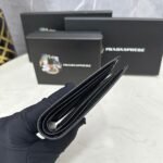 Prada Bags P75 PRADA, Short Clip Hot Item Shipped: ✌ Counter Real Product Photos [Strong]! Size: 301 Quality Leather: Original Ten-Stripe Pattern Color: Black Loose Mark, Size 10X9Ⅹ2 - Image 5