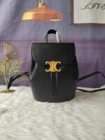 Celine Bags 200 Model No. 118702 Black Backpack, TRIOMPHE Magnetic Buckle Drawstring Leather Series, Adjustable Strap, Handheld, and Single Shoulder Carrying.Size: 25cm-18cm-13cm