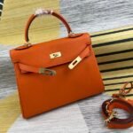 Hermes Bags Bulk 350, Medium 340, Small 330 Upgraded Hermes Kelly Bag Original Version New Leather Texture 7 Colors Available Gold Buckle Three Sizes 25cm 28cm 32cm Fine Grain Calfskin, Imported Alloy Hardware, Logo Matching, Inner Goat Grain, Top Craftsmanship, Quality and Workmanship - Image 2