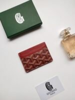 Goyard Bags ￥50 GOYARD Goya Classic Saint-Sulpice Card Holder Compact Design with Middle Pocket for Cards, ID, Folded Banknotes The compact design fits perfectly into the pocket of a jacket or pants. Style number: 9636 Size: 7 x 10.5 cm