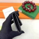 Goyard Bags The p65 G513 Marigny Coin Purse is perfect storing small change. It features snap closure, compartment coins, a slot for cards and banknotes.Size: 8.5*2*10cm. Color: Black - Image 5