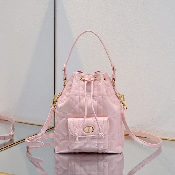 74348174209c4c2ebe5d20e81a17030a.jpg Dior Bags - Image 1