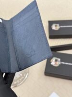 Prada Bags 65 Prada Pattern Unisex Placed or Bag, Be Handheld, Made of Imported Calfskin with Cross Pattern, Pocket Holder, Can Hold Change, 6 Card Slots, Simple and Elegant Fashion Trend Model 2MC101, color as shown in the picture Size 11×7cm, - Image 6