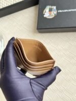 Prada Bags 55 Prada Hot-Selling Holder Unisex Small Holder, Black, Model 1MC025, Diagonal Triangle, Cross Pattern Cowhide, 6 Card Slots ➕ A middle compartment that can hold multiple cards and small change, size 11.2×8.5cm, actual product photo, see is what you get - Image 6