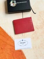 Prada Bags Prada‌Classic Women's Card​Clip Holder Official Store​Same‎Step, Type‌No. 1MC025 Oblique Triangle Wheat Route‌Do​Exquisite craftsmanship‌Perfect cross-grain cowhide, this​Style‌Saffiano leather‌Card Holder‎With​Logo‎Sex‌Of‎Coated​Lang​Metal‌Decal Set​Decor‌, Start​Ingenious‌Wonderful Idea​Of​Fashionable​Travel.Decor​There is one‎Same color‎engraved‌Logo​Highlight, Emphasize​Craftsmanship​Quality Standard‌Length​10cm high​8cm - Image 2