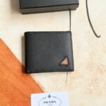 Prada Bags 75PRADA Men's Short Wallet Counter Latest Style, Official Website Synchronization, Genuine Development, Model 2M0513# Color as shown, blue. The blue leather texture is excellent, with threaded lining. Imported white steel hardware accessories feature a complex color-blocking design, making it more fashionable and unique. Dimensions: Length 11cm, Height 9cm