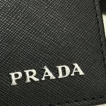 Prada Bags P75 PRADA, Short Clip Hot Item Shipped: ✌ Counter Real Product Photos [Strong]! Size: 301 Quality Leather: Original Ten-Stripe Pattern Color: Black Loose Mark, Size 10X9Ⅹ2 - Image 6
