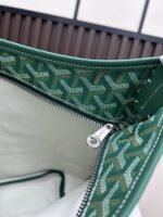 Goyard Bags Upgraded version 280 goyard hobo zipper dark blue There's model again~ And it's new bestseller w bought more zp develop again I've always felt confident with Goyard's handling tote bags Achieved elegance, French style, can used for everyday casual wear single shoulder strap gives entire bag a clean neat line Without the slightest delay Added my annual top list~ The handle edge and other fittings are made of top-grain genuine leather Please be sure to distinguish between market microfiber products❌ 42×27×15cm - Image 7