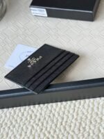 Prada Bags 55prada Hot-Selling Holder Unisex Small Card Holder, Black, Model 1MC025 Loose Characters Triangle Wheat Series Nine Colors Made of cross-grain cowhide, 6 card slots ➕ A middle compartment that can hold multiple cards and small change, size 11.2×8.5cm, actual product photo, see is what you get - Image 4