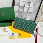 Goyard Bags 90 Goya Matignon Large Wallet is designed as long style with full closure security.It contains 12 card slots, a central zipper pocket, two large storage compartments for cards, banknotes, coins, and other daily documents. Style number: 98188 Color: Green Size: 20cm 2.3cm x 11cm - Image 2