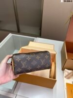 LV Speedy None Pillow Bag - Image 6