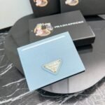 Prada Bags PRADA Best-Selling Genuine Leather Card Holder [Heart] Latest Style from the Counter, Official Website Synchronized, Authentic Development Internal Code 224, OEM Code, Cross Pattern Cowhide with Excellent Texture, Imported Threaded Lining, and Uniform Stitching, Smooth Oil Edge, Exquisite Workmanship, Size: Length 10cm Height 8cm, Color: Epoxy Gold, Black, Bright Plum Red, Pink, Blue Sky Blue, Apricot, Purple, Number: ML206 - Image 8