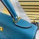 Hermes Bags Bulk 350, Medium 340, Small 330 Upgraded Hermes Kelly Bag Original Version New Leather Texture 7 Colors Available Gold Buckle Three Sizes 25cm 28cm 32cm Fine Grain Calfskin, Imported Alloy Hardware, Logo Matching, Inner Goat Grain, Top Craftsmanship, Quality and Workmanship - Image 8