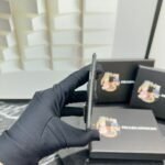 Prada Bags P50 PRADA Popular Genuine Leather Card Holder [Heart] Latest Style from Counter, Synchronized the Official Website, Authentic with Internal Code 224, Cross Pattern Cowhide Texture, Imported Threaded Lining, and Even Stitching, Smooth Oil Edge, Exquisite Workmanship, Size: Length 10cm Height 8cm, Color: Epoxy Gold, Black, Bright Plum Red, Pink, Blue Sky Blue, Apricot, Purple, Number: ML206 - Image 5