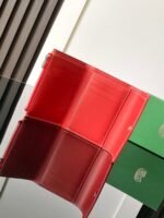 Goyard Bags 60Saint-Gabriel Wallet lightweight compact, be opened at 70% off degrees, can hold 7 cards, banknotes, cash, and various documents.There is a snap button on front cover the wallet for secure storage of all items. 9.3 2.5 x 12 cm 3319-big red - Image 4