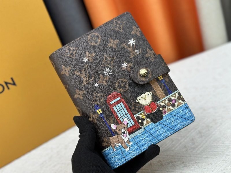 ba0add78ffcc4bc4855bb87e3fc3cc44.jpg Louis Vuitton Bags - Image 1