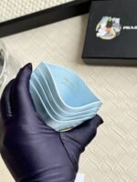 Prada Bags 55prada Hot-Selling Holder Unisex Small Holder, Black, Model 1MC025 Diagonal Triangle Cross Pattern Cowhide Leather, 6 Card Slots ➕ A middle compartment that can hold multiple cards and small change, size 11.2×8.5cm, actual product photo, see is what you get - Image 6