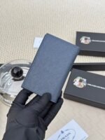 Prada Bags 65 Prada Pattern Unisex Placed or Bag, Be Handheld, Made of Imported Calfskin with Cross Pattern, Pocket Holder, Can Hold Change, 6 Card Slots, Simple and Elegant Fashion Trend Model 2MC101, color as shown in the picture Size 11×7cm, - Image 2