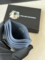 Prada Bags 55prada Hot-Selling Holder Unisex Small Card Holder, Black, Model 1MC025 Loose Characters Triangle Wheat Series Nine Colors Made of cross-grain cowhide, 6 card slots➕A middle compartment that can hold multiple cards and small change, size 11.2×8.5cm, actual product photo, see is what you get - Image 6