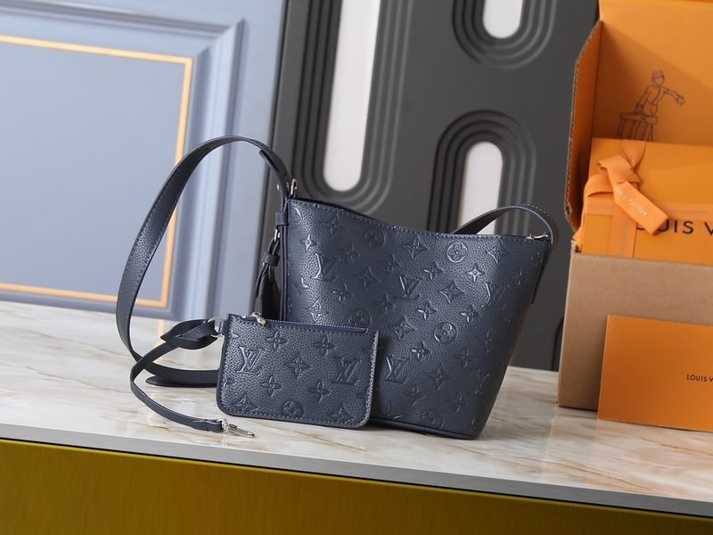 da9bf444db3d44a5a95a09ac9bd4eba0.jpg Louis Vuitton Bags - Image 1