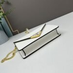 Prada Bags 400 Upgraded Version P Home Store New Crossbody 1BD318 Has Arrived This Flap Style Shoulder Bag Made of Saffiano Leather Lambskin InsideShowcasing ingenious design, the soft design fully visible.The flip-top closure is adorned enamel metal triangular logo, equipped with detachable long shoulder strap that can also be used as a handbag. It has an exquisite charming charm, simple elegant, worth owning.Hurry up and get it! Dimensions: Length 21.5 Height 14 x Base 4 cm - Image 5