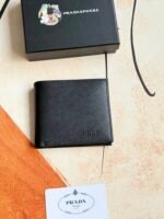 Prada Bags 75PRADA Men's Short Wallet Counter Latest Style, Official Website Synchronization, Genuine Development, Model 2M0513# Color as shown, blue. The blue leather texture is excellent, with threaded lining. Imported white steel hardware accessories feature a complex color-blocking design, making it more fashionable and unique. Dimensions: Length 11cm, Height 9cm