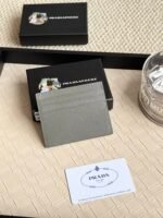 Prada Bags 55 Prada Best-Selling Genuine Leather Card Holder [Heart] Latest Style from Counter, Synchronized the Official Website, Authentic Development, Color as Shown Model 2MC223, internal 224 OEM code Cross-grain cowhide excellent texture, imported threaded lining, even stitching, smooth oil edges, exquisite workmanship, dimensions: length 10cm, height 8cm, comes with original packaging box and card - Image 2