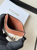 Celine Bags 50CELINE.TRIOMPHE Logo Printed Card Holder/2024 Small Race Coated canvas, sheepskin leather edging 2 pieces are stuck 1 flat bag No.: 10B702 Size: w10.5×7cm - Image 6